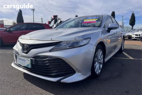 Silver 2018 Toyota Camry Sedan Ascent