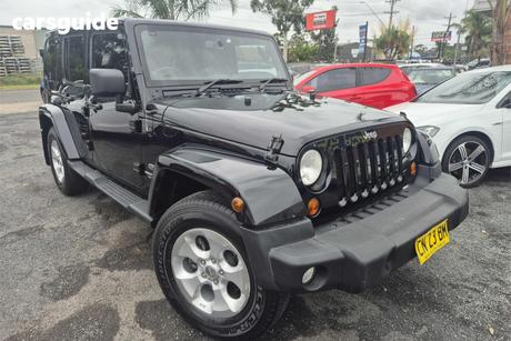 Black 2013 Jeep Wrangler Hardtop Unlimited Overland