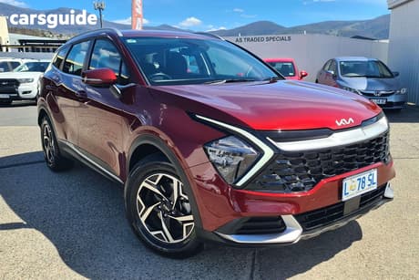 Red 2024 Kia Sportage Wagon S (Awd)
