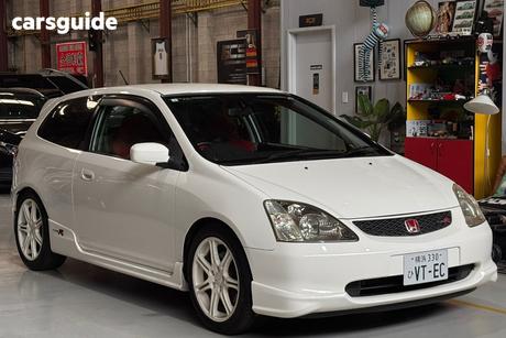 White 2002 Honda Civic Hatchback Type R
