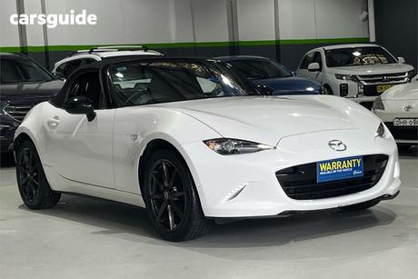 White 2016 Mazda MX-5 Roadster