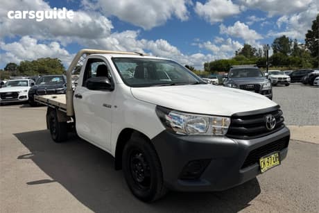 White 2016 Toyota Hilux Cab Chassis Workmate