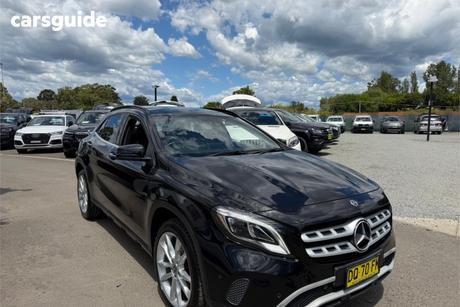 Black 2019 Mercedes-Benz GLA180 Wagon