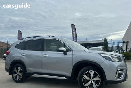 Silver 2018 Subaru Forester Wagon 2.5I-S (Awd)