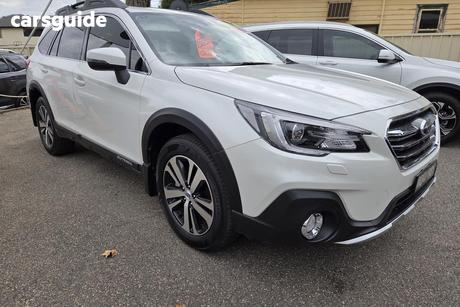 White 2019 Subaru Outback Wagon 2.5I Premium
