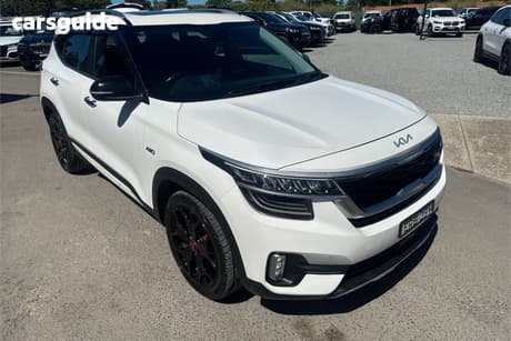 White 2022 Kia Seltos Wagon Gt Line (Awd)