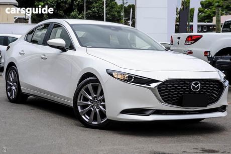 White 2026 Mazda Mazda3 Hatchback G20 Evolve