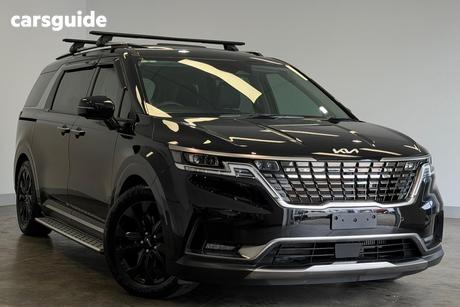 Black 2023 Kia Carnival Wagon Platinum