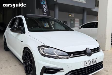 White 2018 Volkswagen Golf Hatch R