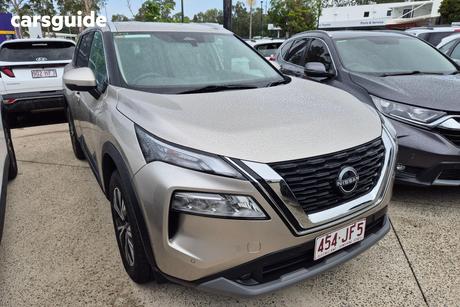 Silver 2023 Nissan X-Trail Wagon St-L (2Wd)