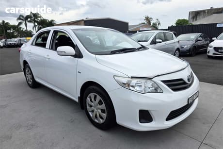 White 2012 Toyota Corolla Sedan Ascent