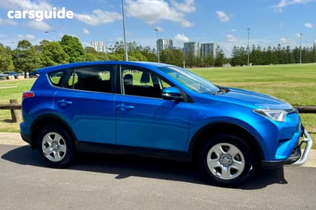 Blue 2017 Toyota RAV4 Wagon Gx (4X4)