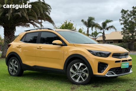 Yellow 2024 Kia Stonic Wagon Gt-Line