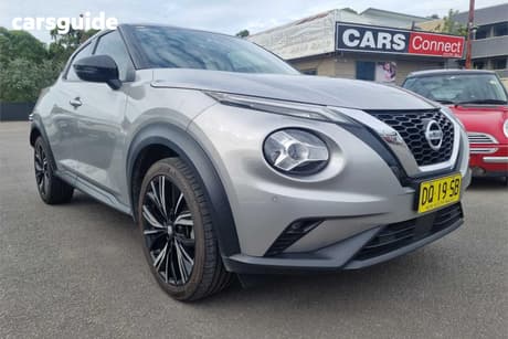 Silver 2020 Nissan Juke Hatchback Ti