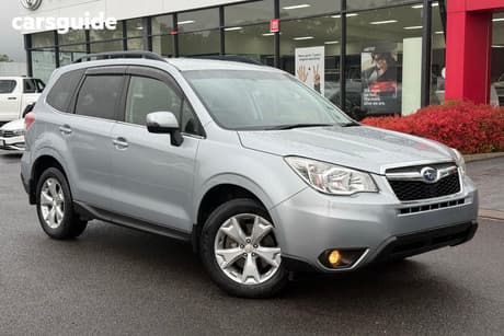 Silver 2015 Subaru Forester Wagon 2.0D-L