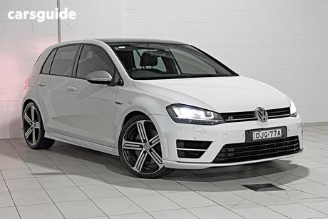 White 2016 Volkswagen Golf Hatchback R