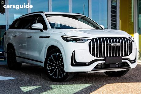 White 2025 Jaecoo J8 Wagon Track