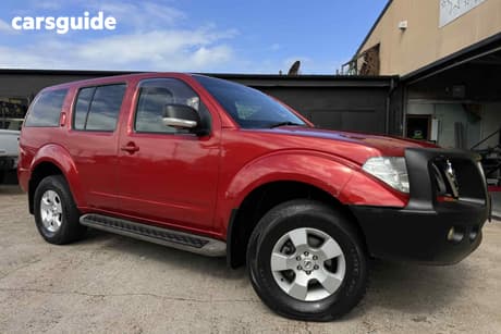Red 2010 Nissan Pathfinder Wagon St (4X4)