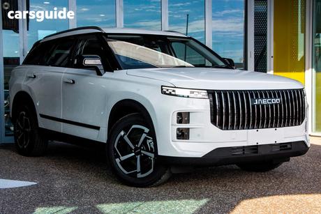 White 2025 Jaecoo J7 Wagon Track