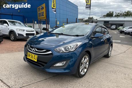 Blue 2013 Hyundai I30 Hatchback Premium
