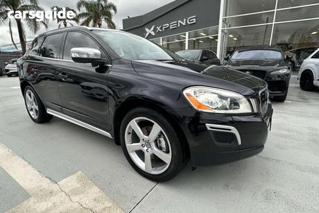 Black 2014 Volvo XC60 Wagon T6 R-Design