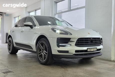 White 2019 Porsche Macan Wagon S
