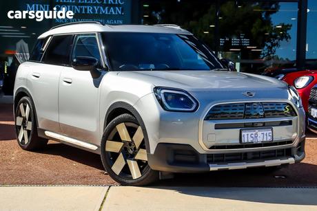 Silver 2024 Mini Countryman Wagon Se All4 Favoured (Bev)