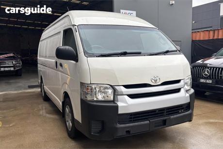 White 2014 Toyota HiAce Van Slwb