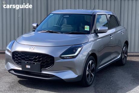 Silver 2025 Suzuki Swift Hatchback Hybrid Plus