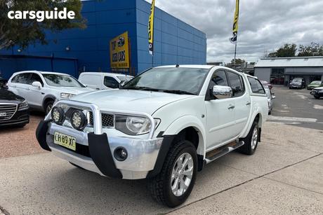 White 2015 Mitsubishi Triton Double Cab Utility Glx-R (4X4)