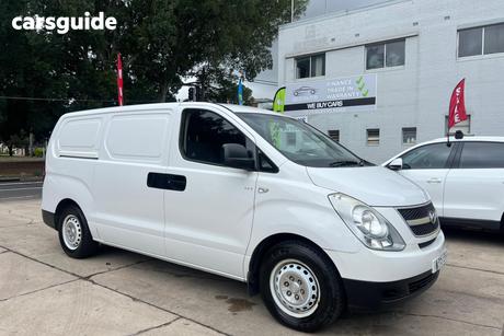 White 2013 Hyundai Iload Van