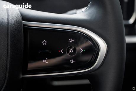 Green 2025 Jaecoo J7 Wagon Track