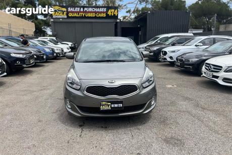 Grey 2015 Kia Rondo Wagon Si