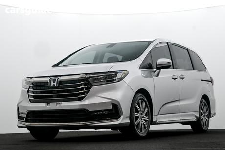 Silver 2021 Honda Odyssey Wagon Vilx7