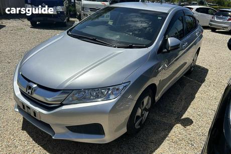 Silver 2014 Honda Civic Sedan Hybrid