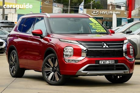 Red 2025 Mitsubishi Outlander Wagon Exceed 5 Seat (Awd)
