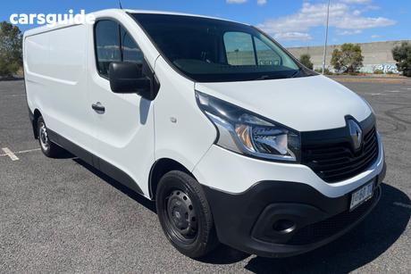 White 2019 Renault Trafic Van Lwb