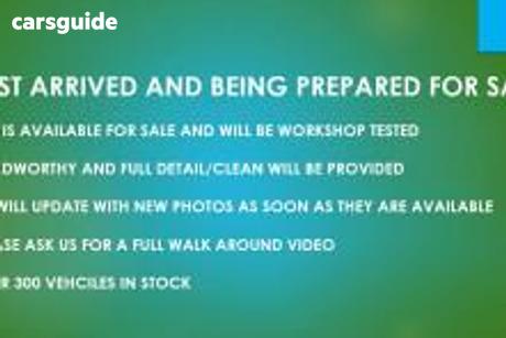 White 2022 Toyota HiAce Bus Slwb Commuter Gl (12 Seats)