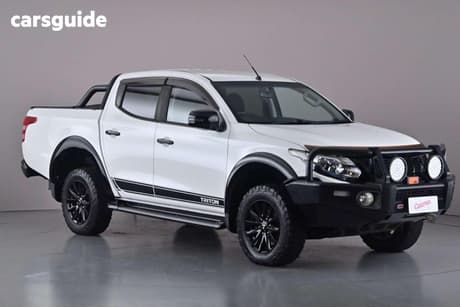 White 2018 Mitsubishi Triton Dual Cab Utility Gls (4X4) Blackline