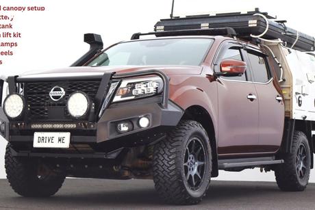 Brown 2021 Nissan Navara Dual Cab Pick-up St (4X4)