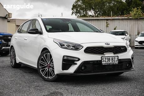 White 2019 Kia Cerato Hatchback Gt (Turbo)
