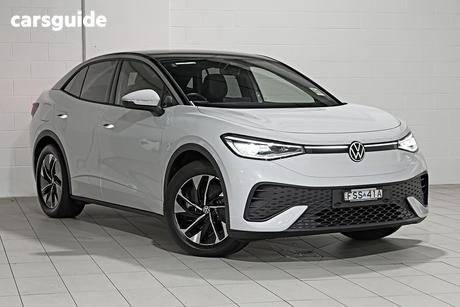 White 2025 Volkswagen Id.5 Wagon Pro