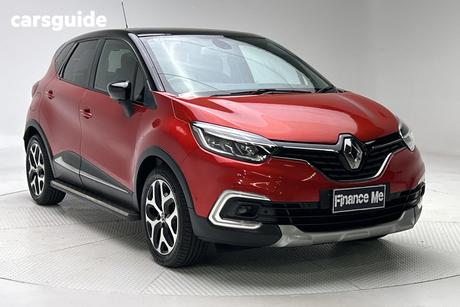 Red 2018 Renault Captur Wagon Intens
