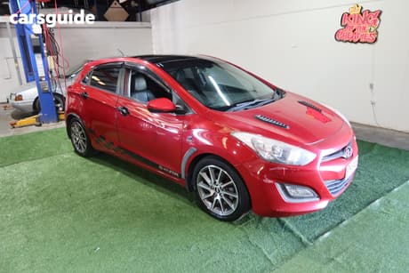 Red 2013 Hyundai I30 Hatchback Sr