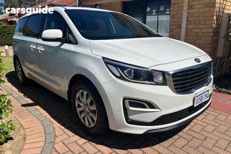 White 2019 Kia Carnival Wagon S