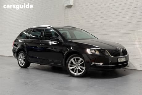 Black 2020 Skoda Octavia Wagon 110 Tsi Base