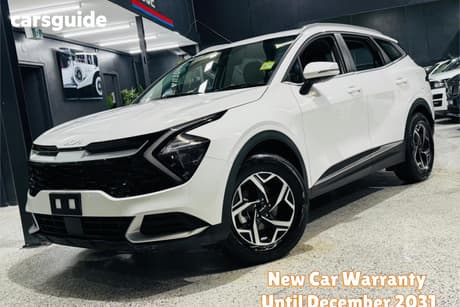 White 2024 Kia Sportage Wagon S (Fwd)