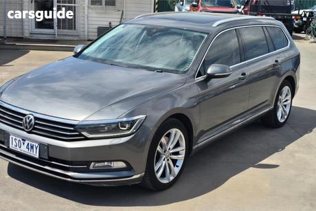 Grey 2015 Volkswagen Passat Wagon 140 Tdi Highline