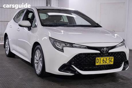 White 2024 Toyota Corolla Hatchback Ascent Sport