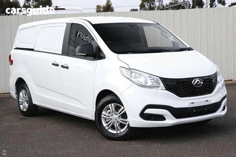 White 2025 LDV G10 Van Barn Door